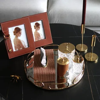 Büyük Altın İnme Ayna Tepsiler Dekoratif İskandinav Modern Masaüstü Deri Doku Kutusu Fotoğraf Çerçevesi Sehpa Tepsi Ev Dekorasyon